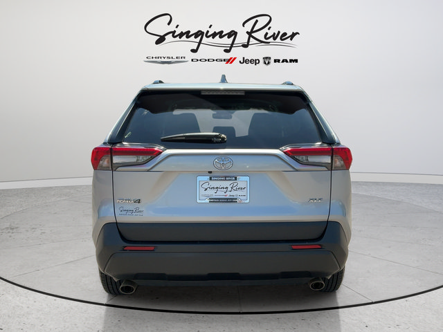 Used 2020 Toyota RAV4 XLE FWD image 6