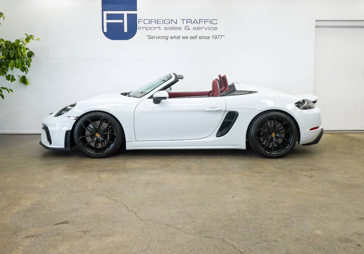 Used 2020 Porsche 718 Boxster Spyder RWD image 13