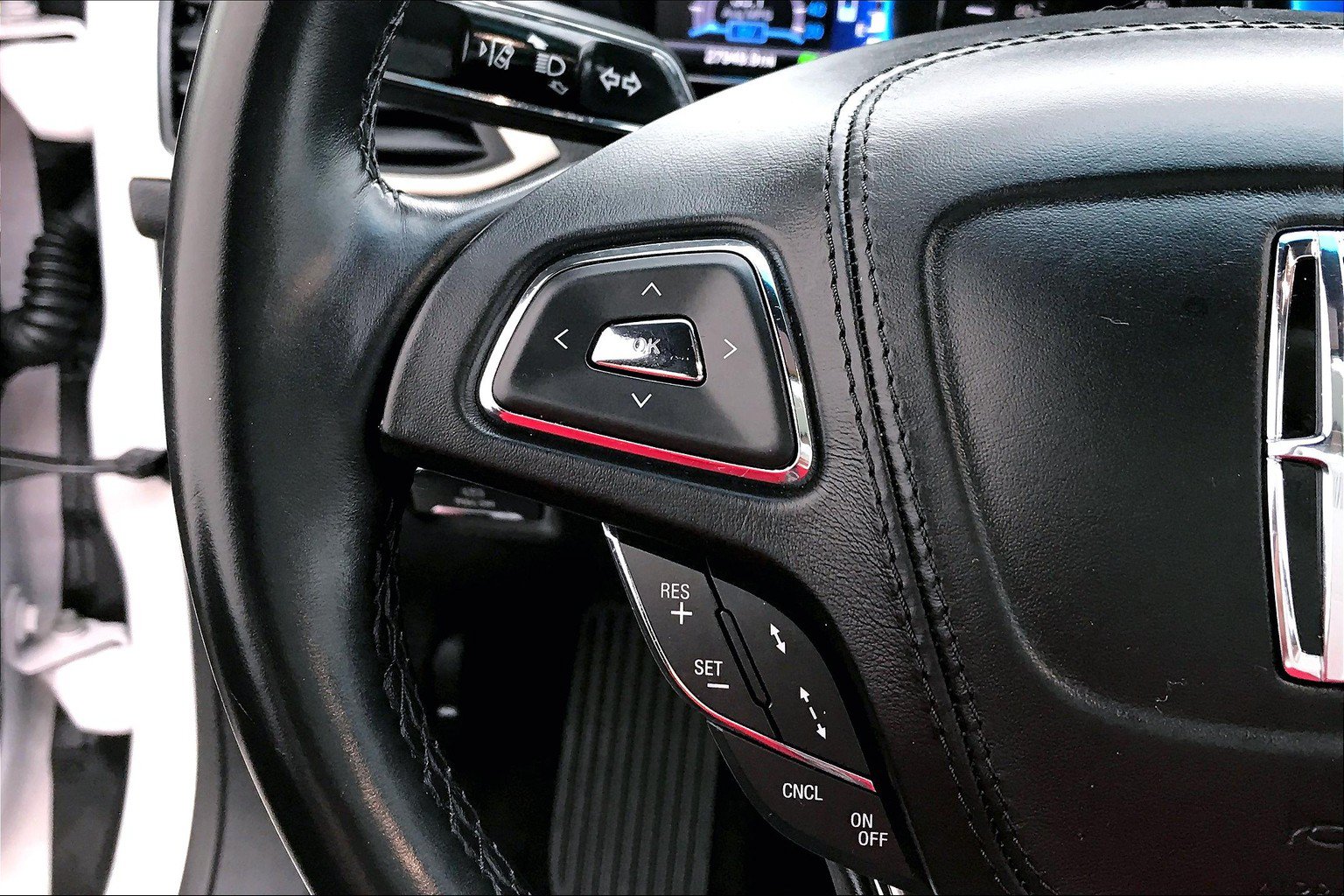 Used 2017 Lincoln MKZ Reserve w/ Technology Package FWD image 16