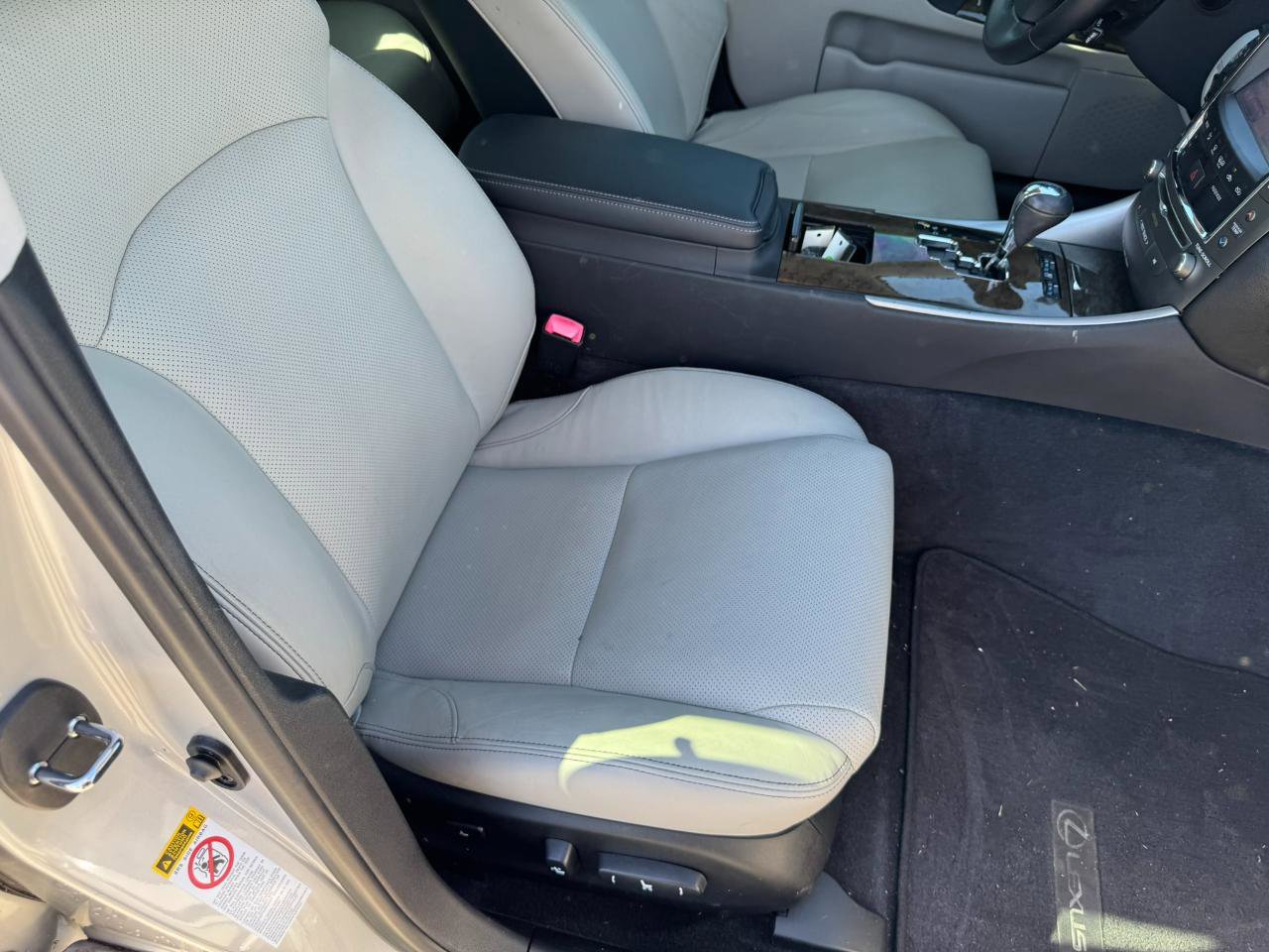 Used 2013 Lexus IS 250 w/ Premium Pkg Value Edition image 29