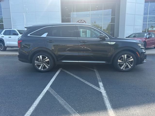 Used 2023 Kia Sorento EX AWD/4WD image 2