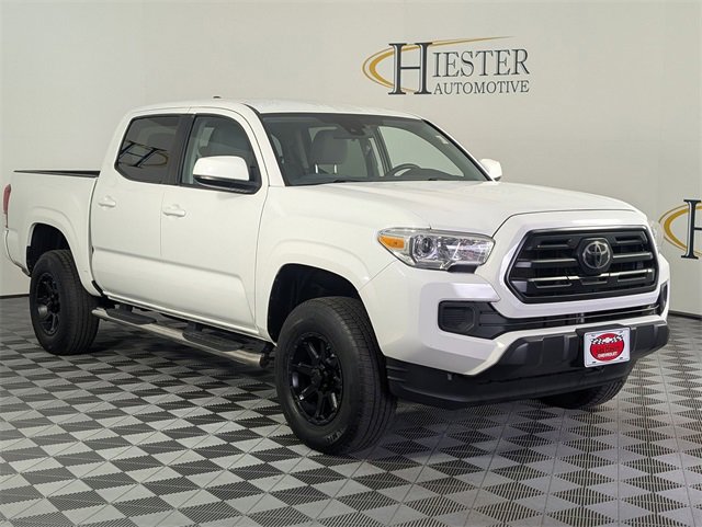Used 2019 Toyota Tacoma SR w/ SR Convenience Package image 2
