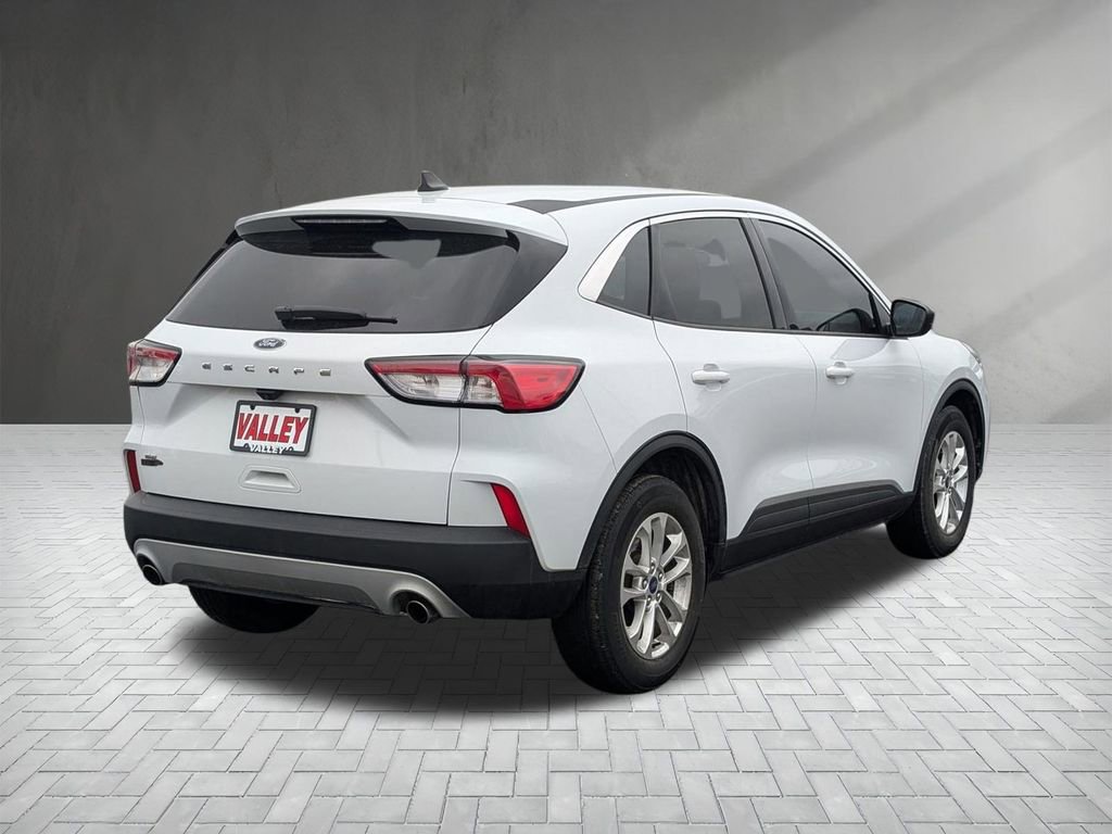 Used 2022 Ford Escape SE image 7