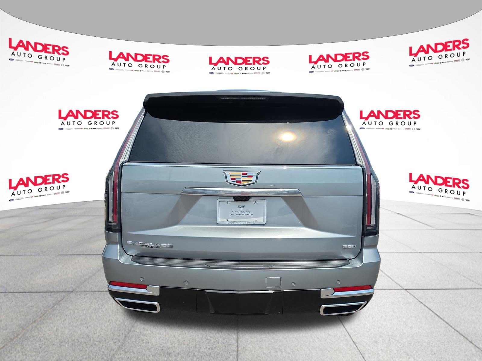 Used 2025 Cadillac Escalade Premium Luxury w/ Touring Package AWD/4WD image 4