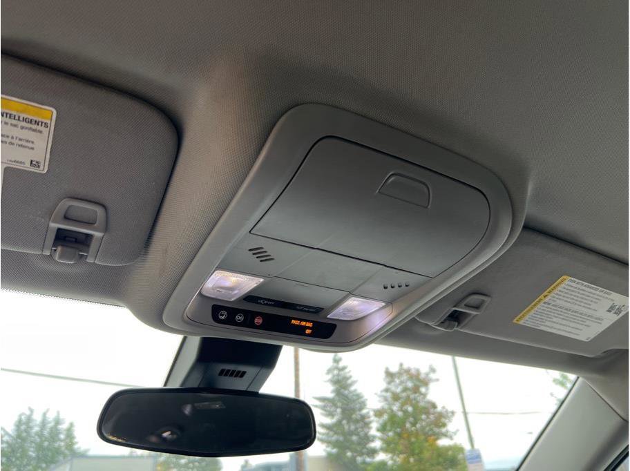 Used 2019 Chevrolet Equinox LT image 13