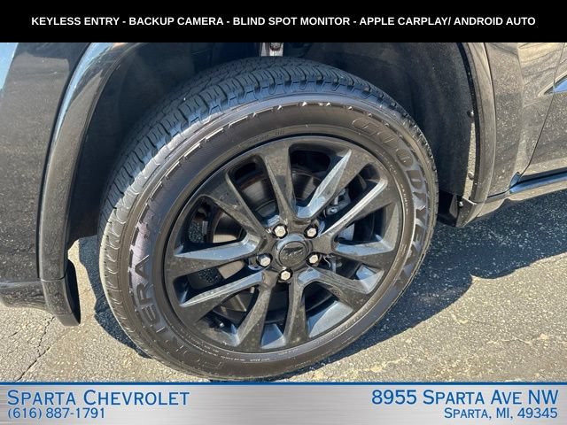 Used 2019 Jeep Grand Cherokee Altitude AWD/4WD image 9