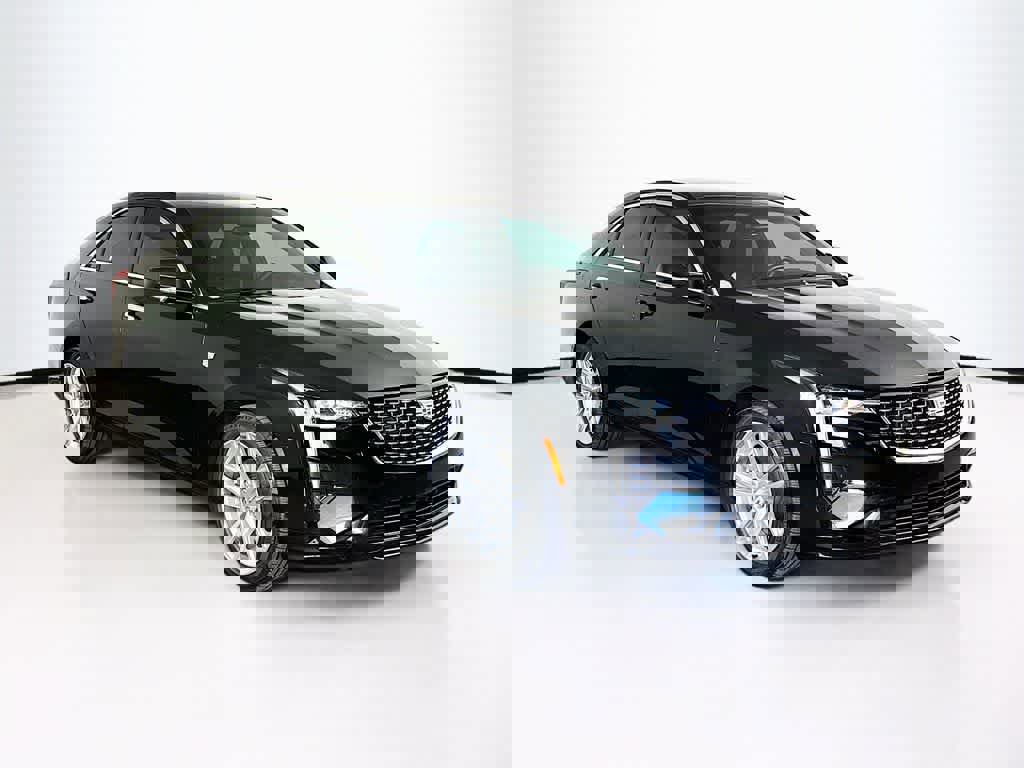 Used 2020 Cadillac CT4 Luxury w/ Cold Weather Package image 24