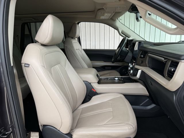 Used 2024 Ford Expedition Max Limited RWD image 32
