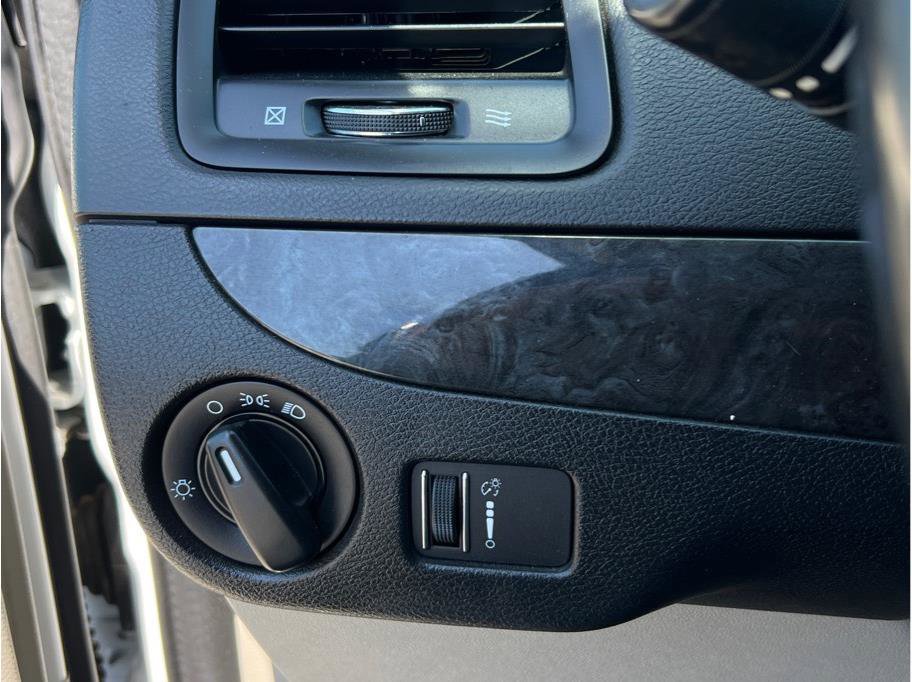 Used 2017 Dodge Grand Caravan SE w/ Power Window Group FWD image 20