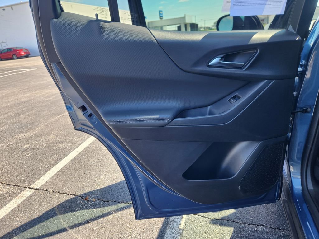 Used 2026 Chevrolet Equinox LT image 17