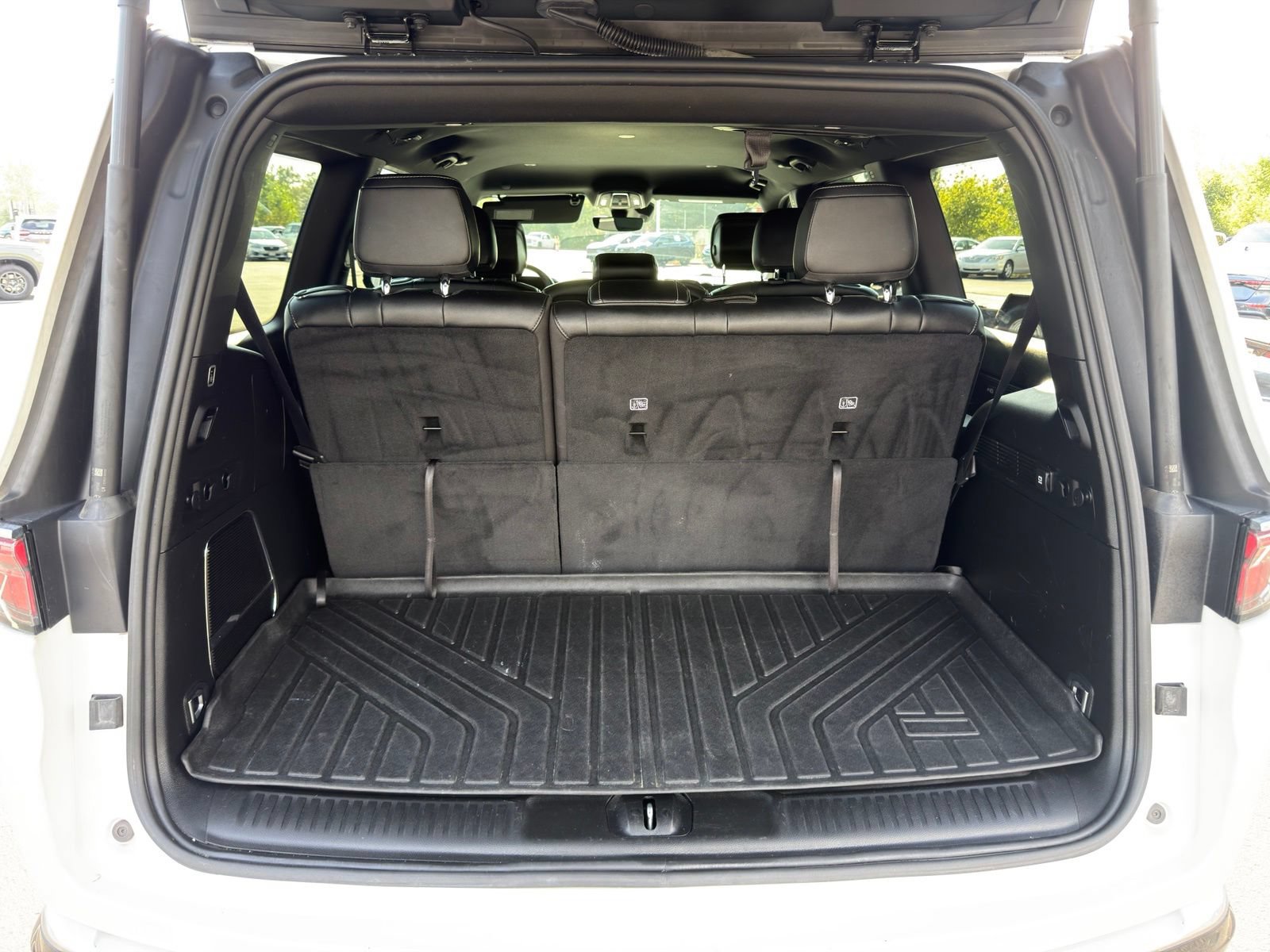 Used 2024 Jeep Wagoneer Series II w/ Flexible Seating Group AWD/4WD image 29