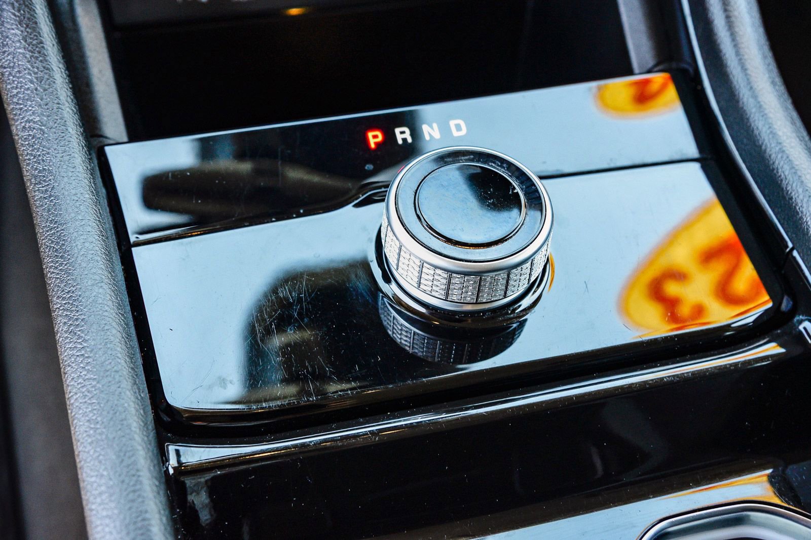 Used 2023 Jeep Grand Cherokee Limited w/ Black Appearance Package image 28