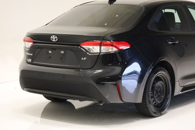 Used 2022 Toyota Corolla LE image 6