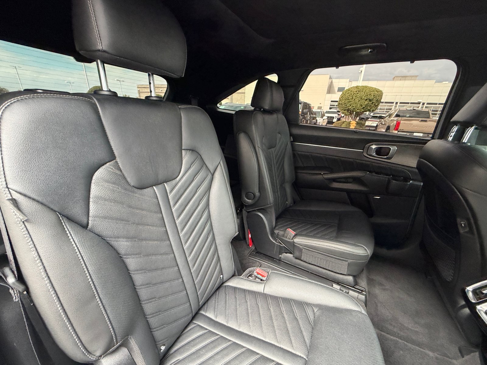 Used 2024 Kia Sorento SX Prestige AWD/4WD image 18