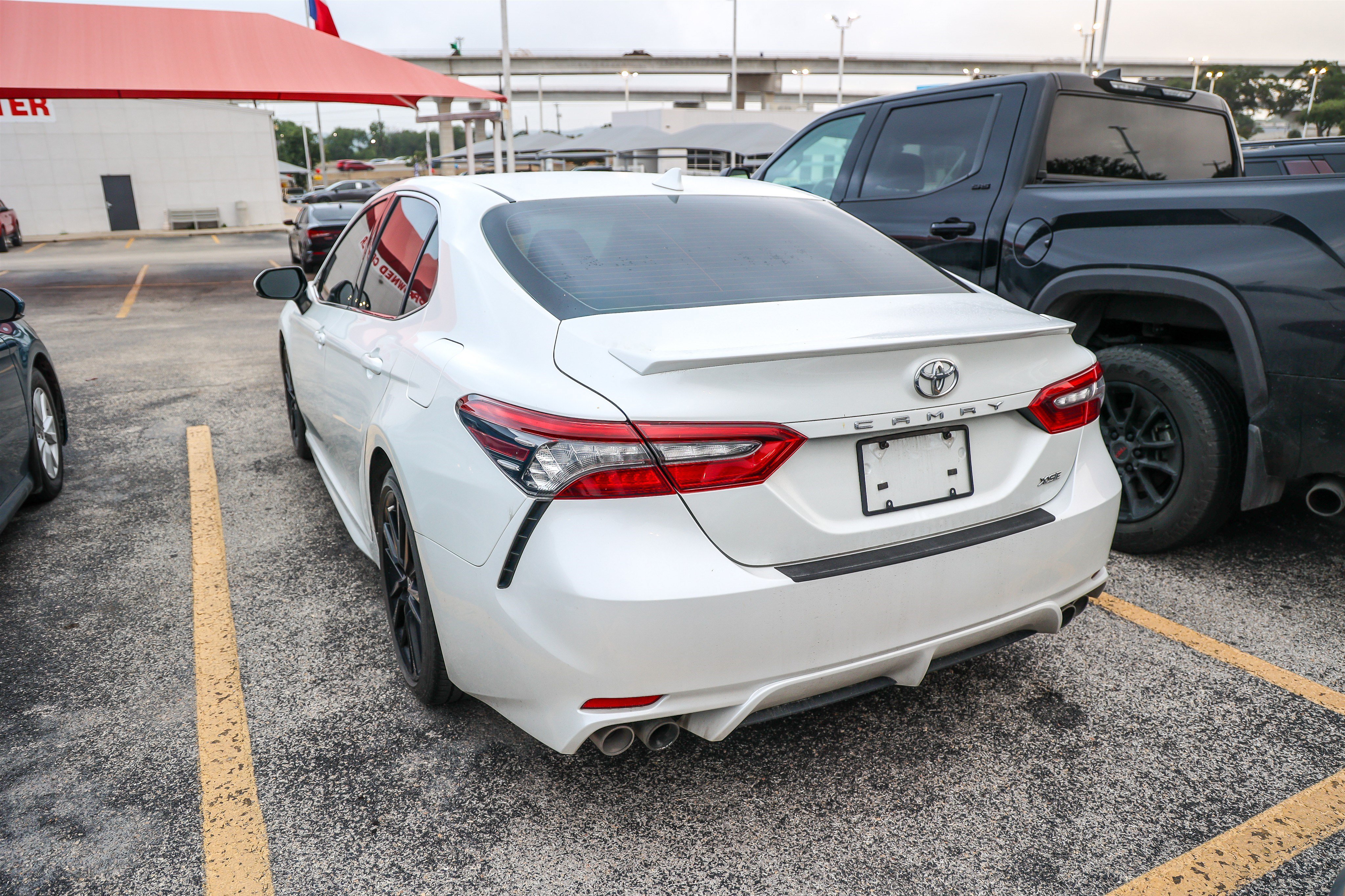Certified 2022 Toyota Camry XSE w/ Carpet Mat Package (TMS) FWD image 9