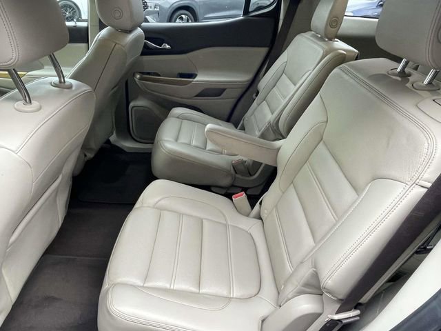 Used 2017 GMC Acadia Denali w/ Technology Package image 12