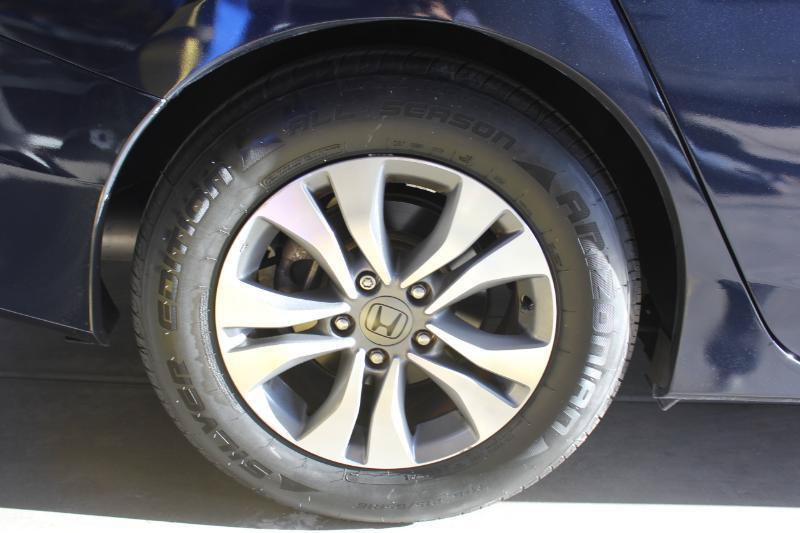 Used 2015 Honda Accord LX image 34