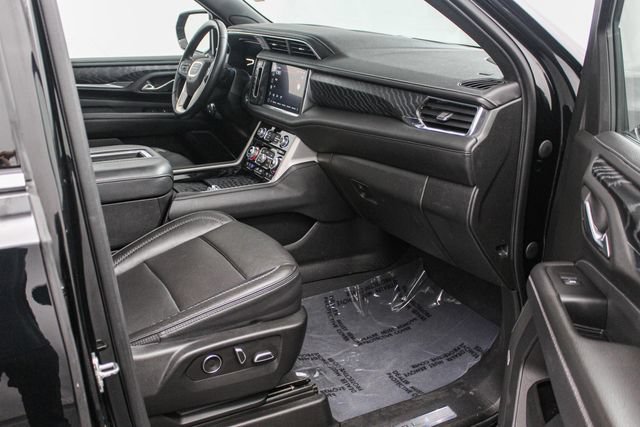 Used 2023 GMC Yukon Denali AWD/4WD image 23