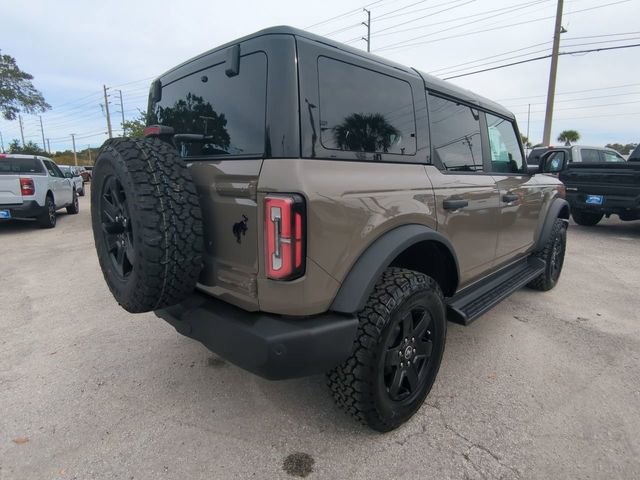 New 2025 Ford Bronco Outer Banks image 5