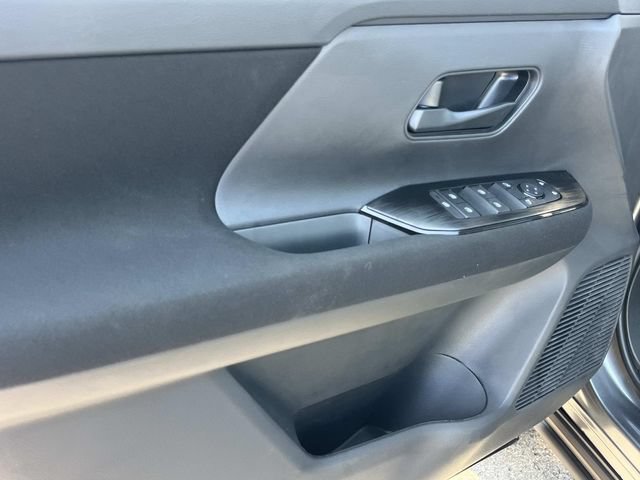 New 2026 Nissan Kicks S FWD image 20