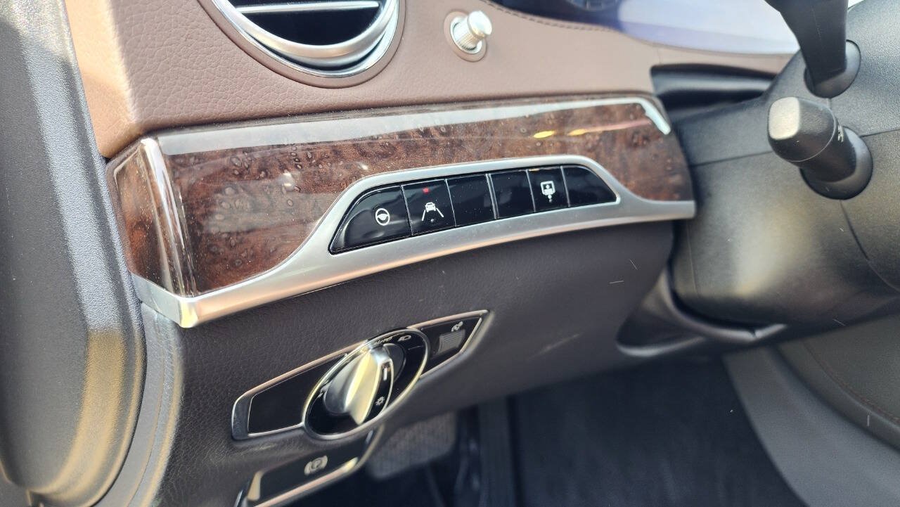 Used 2018 Mercedes-Benz S 560 Sedan image 68