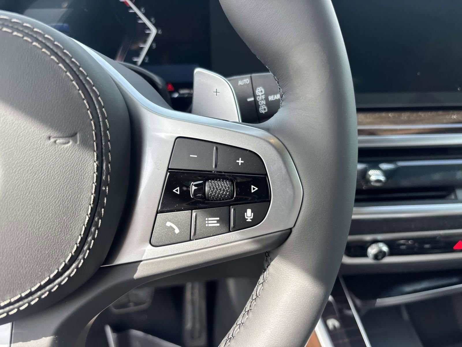 New 2026 BMW X5 xDrive40i AWD/4WD image 13