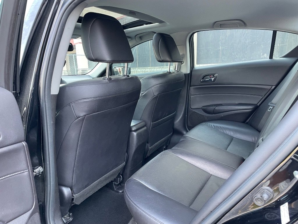 Used 2017 Acura ILX FWD image 15