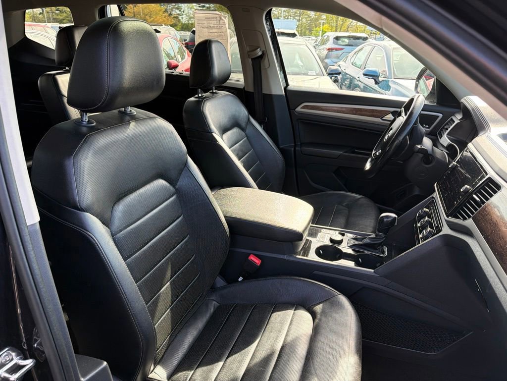 Used 2019 Volkswagen Atlas SEL Premium AWD/4WD image 11