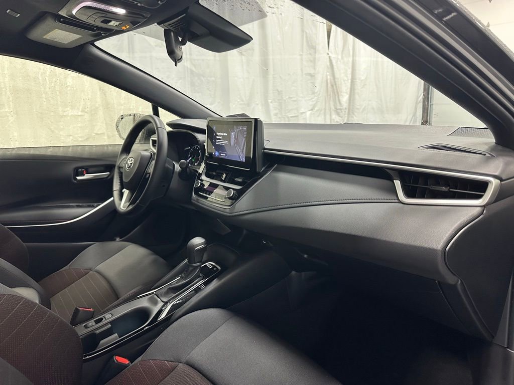 Used 2025 Toyota Corolla SE FWD image 61