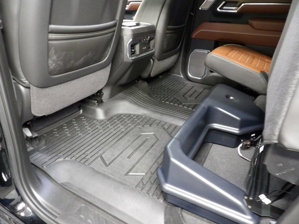 Used 2025 GMC Sierra 2500 Denali Ultimate AWD/4WD image 64