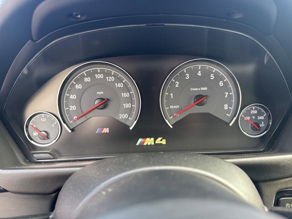 Used 2015 BMW M4 Coupe image 32