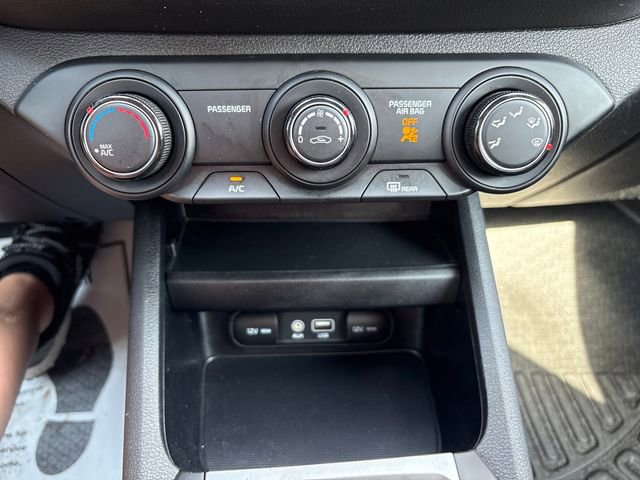 Used 2020 Kia Forte LXS FWD image 16