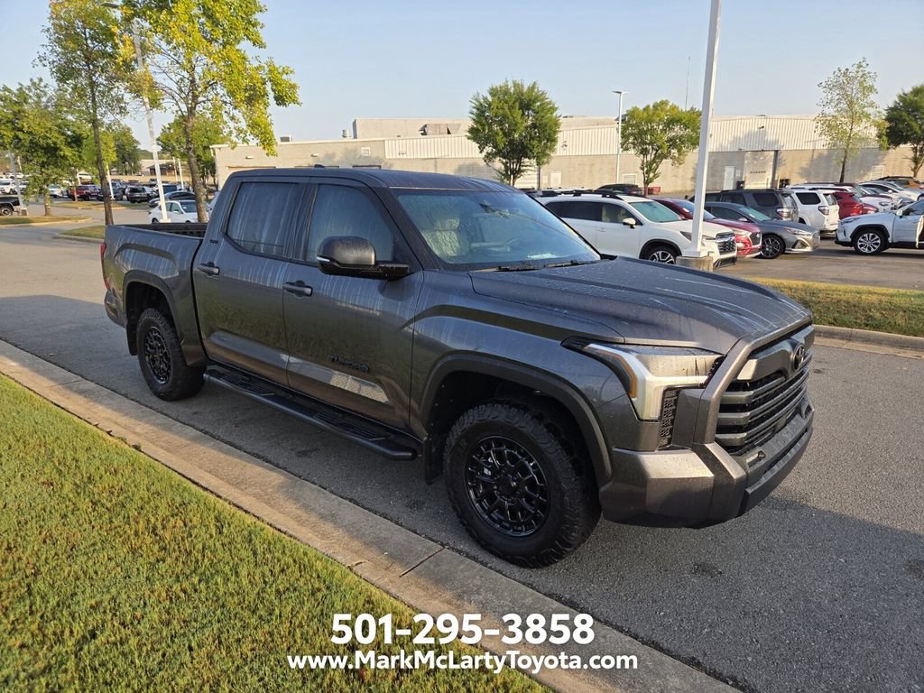 Used 2026 Toyota Tundra SR5 w/ SR5 Premium Package AWD/4WD image 3