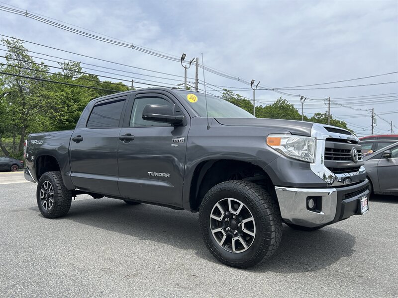 Used 2015 Toyota Tundra SR5 w/ TRD Off Road Package AWD/4WD image 3
