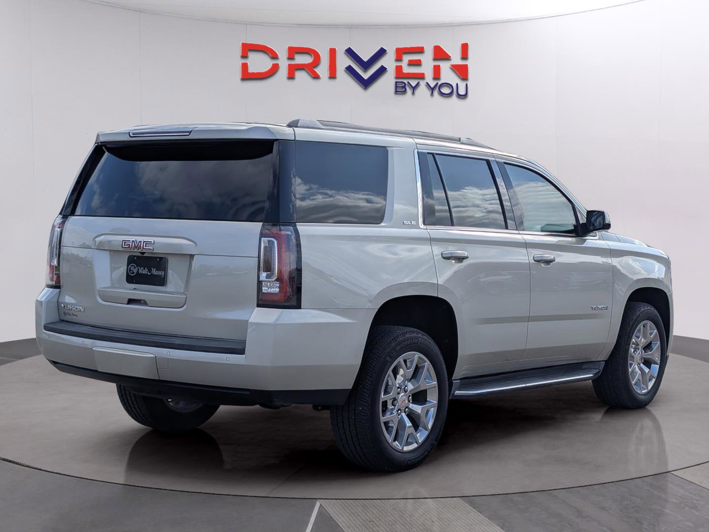 Used 2015 GMC Yukon SLE w/ Convenience Package image 5