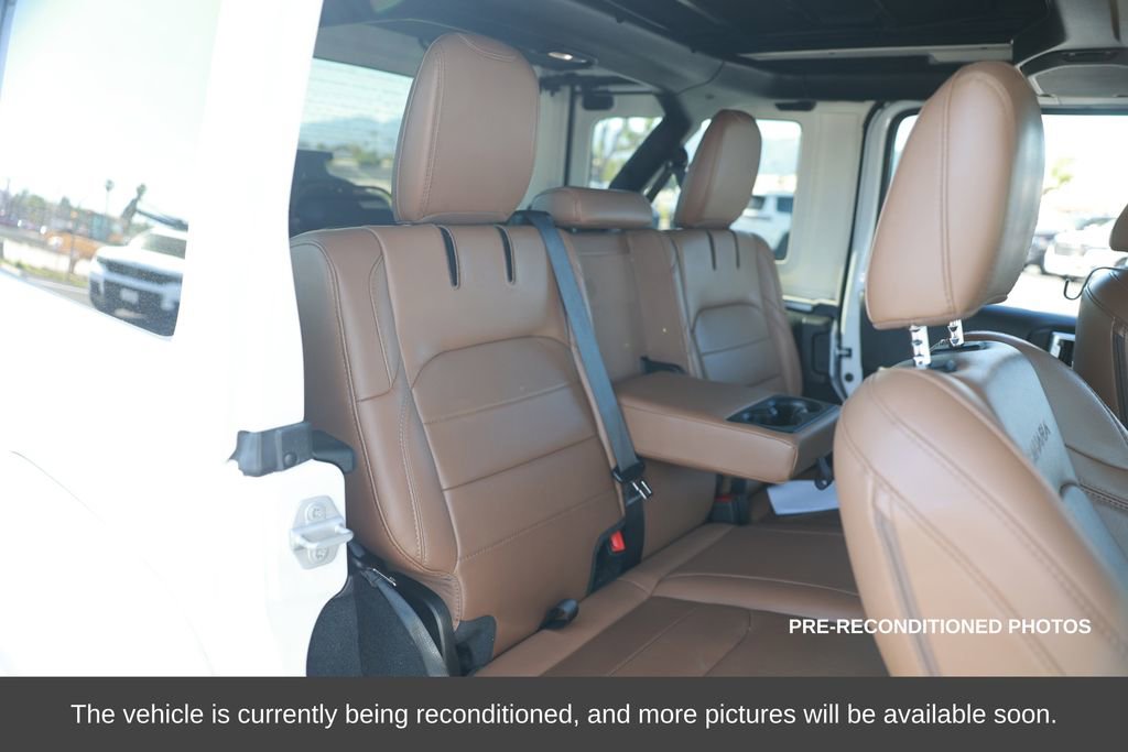 Used 2022 Jeep Wrangler Unlimited Sahara w/ Safety Group image 13