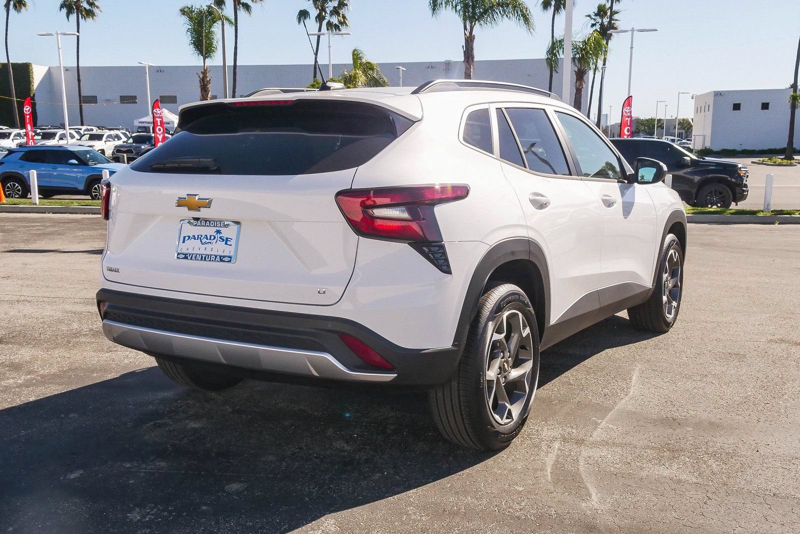 New 2026 Chevrolet Trax LT w/ Driver Confidence Package FWD image 9