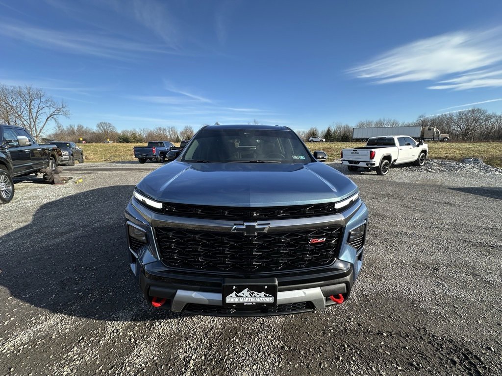 Used 2025 Chevrolet Traverse Z71 w/ LPO, Floor Liner Package image 8