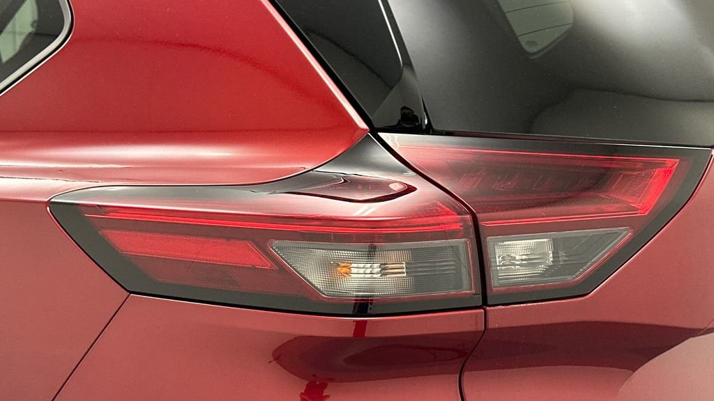 Certified 2021 Nissan Rogue SL w/ Premium Package image 22