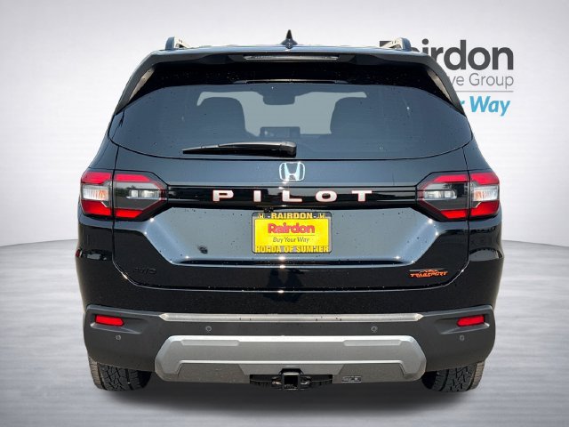 Certified 2026 Honda Pilot TrailSport image 6