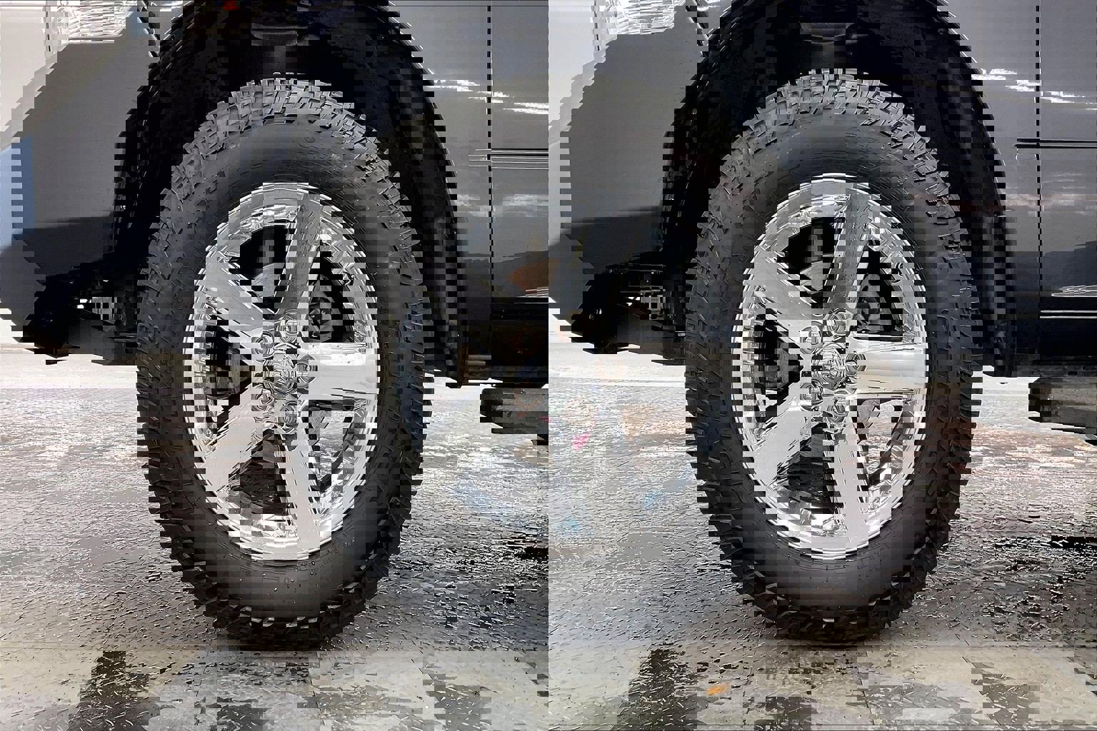 Used 2017 RAM 1500 Express w/ Express Value Package image 8