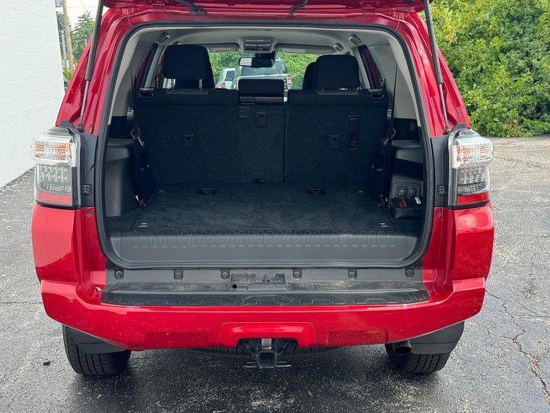 Certified 2024 Toyota 4Runner SR5 image 8