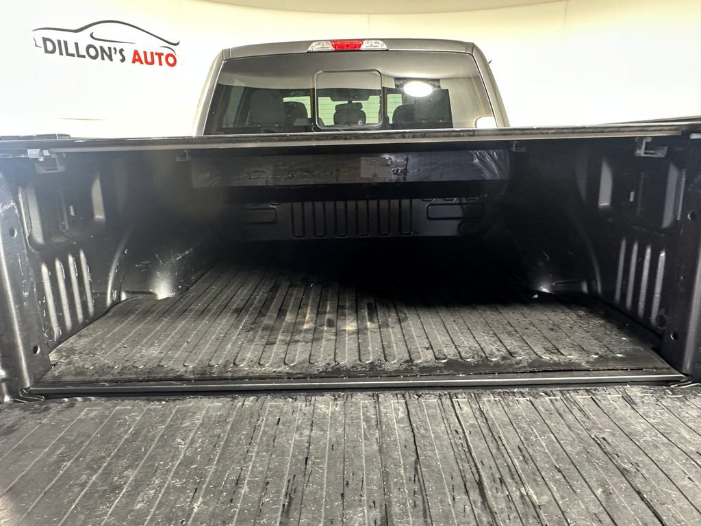 Used 2018 Ford F150 XLT w/ Equipment Group 302A Luxury AWD/4WD image 6