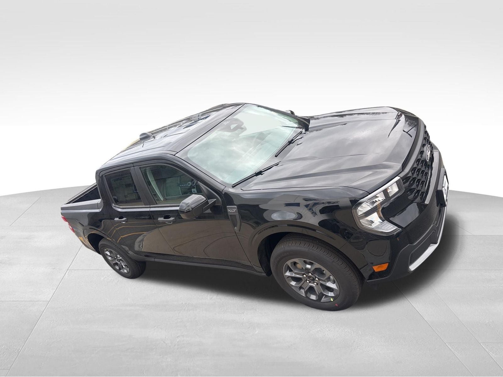 New 2026 Ford Maverick XLT w/ XLT Luxury Package AWD/4WD image 8