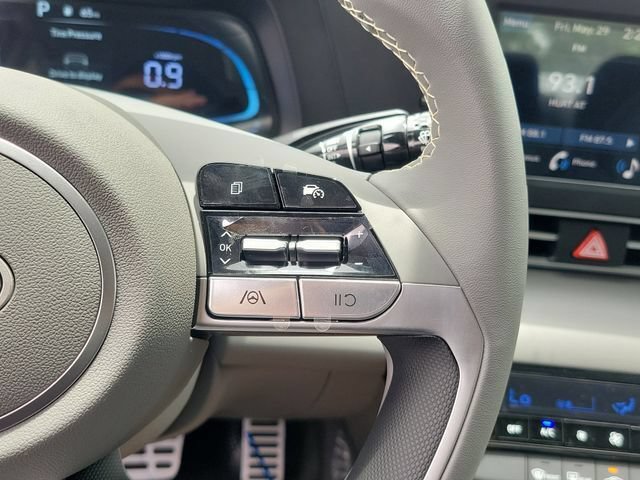 New 2026 Hyundai Elantra Sport FWD image 8