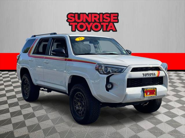 Certified 2023 Toyota 4Runner 40th Anniversary SE AWD/4WD image 1