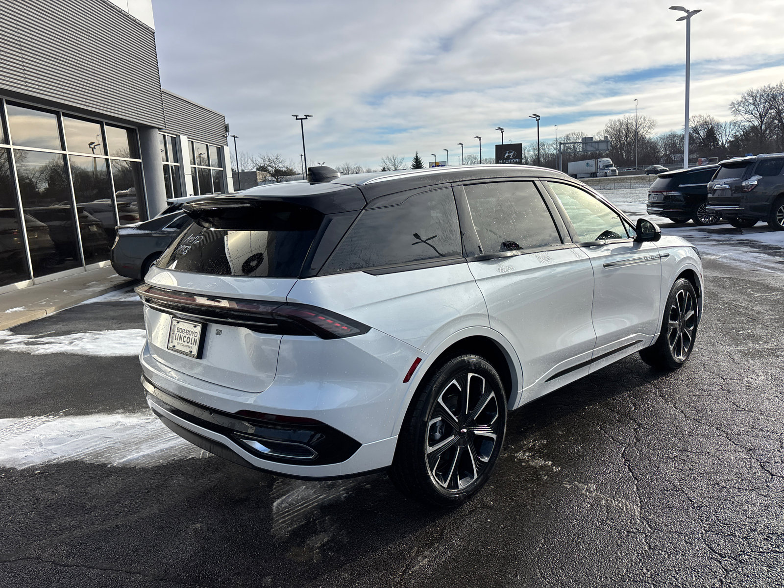 New 2026 Lincoln Nautilus Reserve image 7