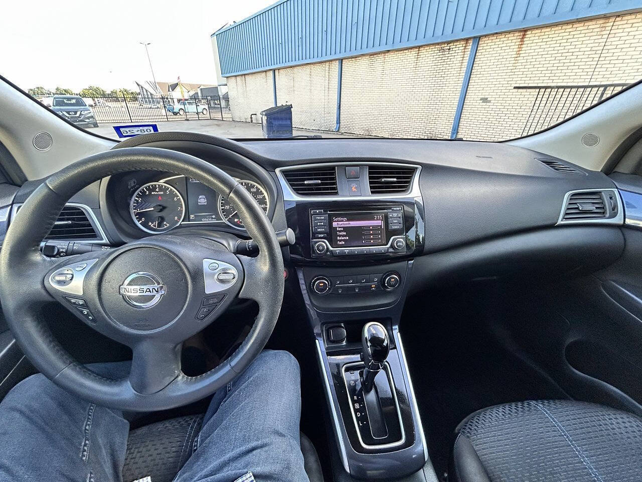 Used 2016 Nissan Sentra SR FWD image 33