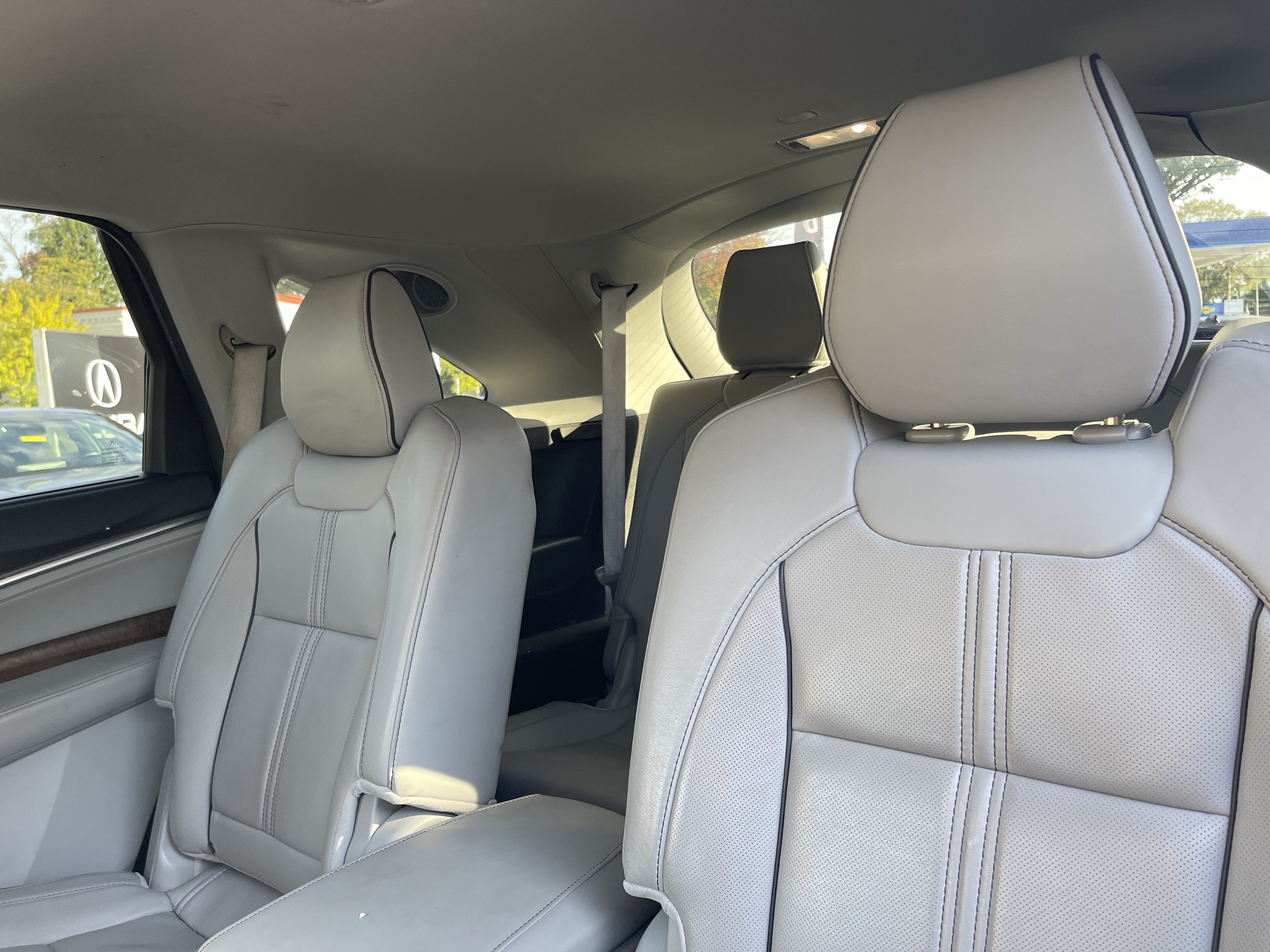 Used 2020 Acura MDX w/ Advance Package AWD/4WD image 10