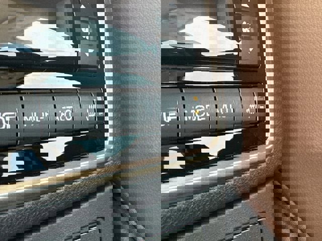 New 2025 Subaru Ascent Touring image 38